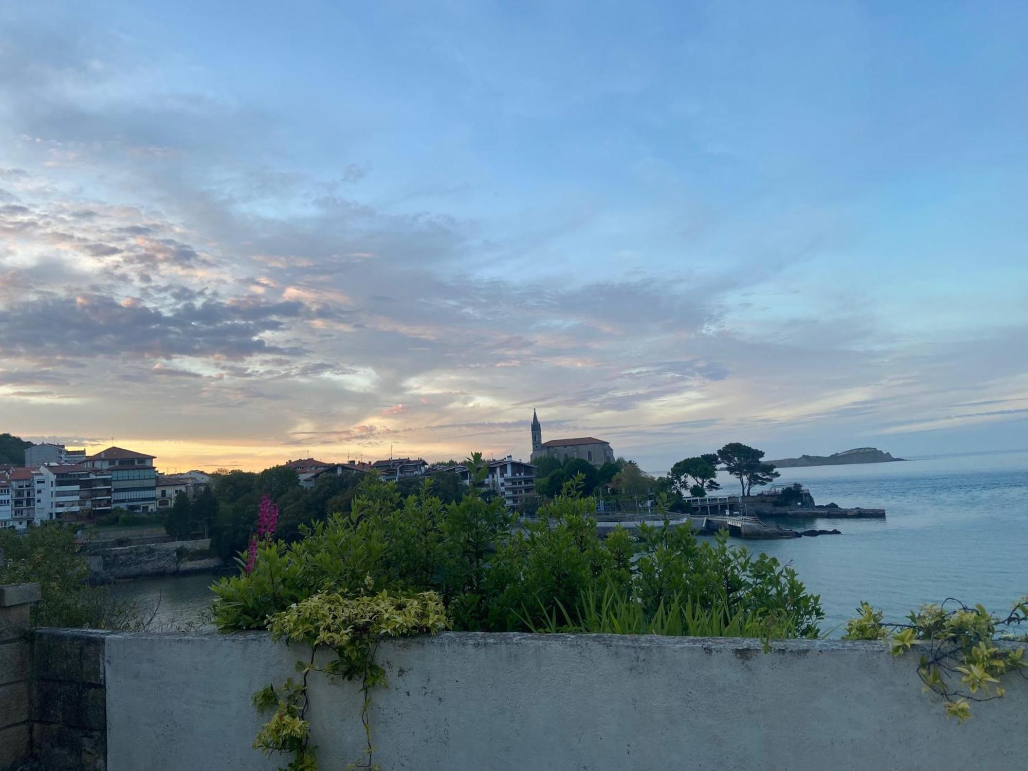 Mundaka Beachfront House المظهر الخارجي الصورة